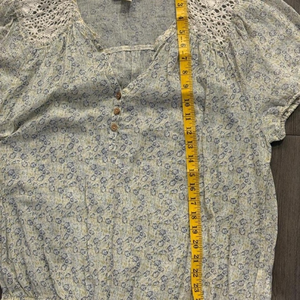 Vintage boho blue & white floral 100% cotton lace trim and tie sides, size XL - Picture 6 of 7
